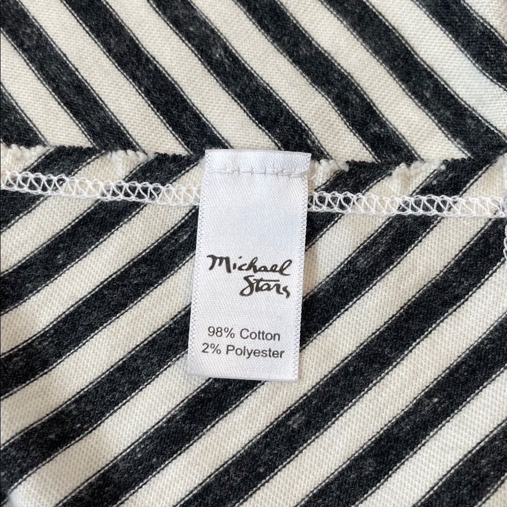 NWOT Michael Stars Cream & Black Striped V-Neck Tank.  OS - Picture 4 of 5